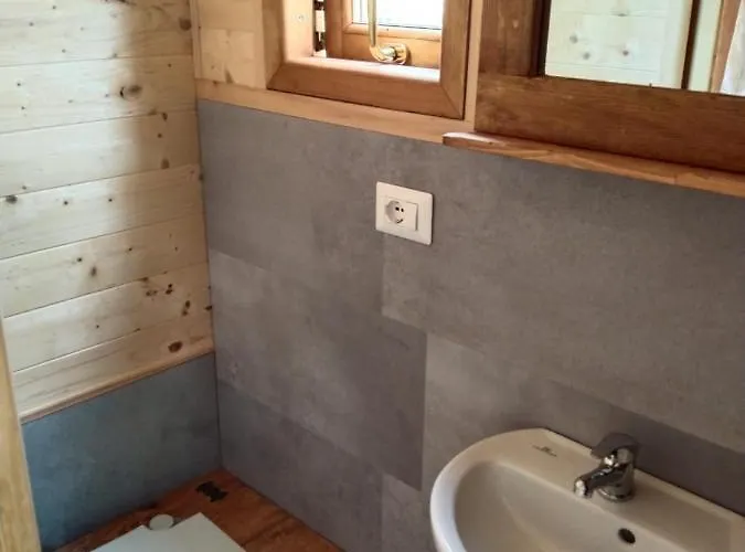 펜션 La Casetta Sotto L'albero La Carovana Gitana 바스토