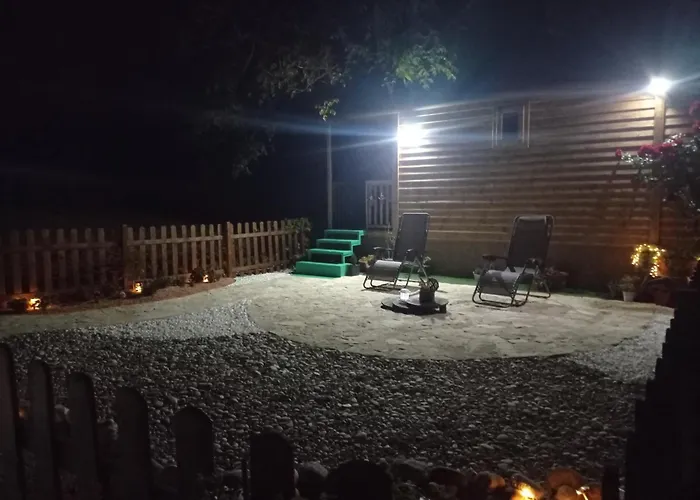 La Casetta Sotto L'albero La Carovana Gitana