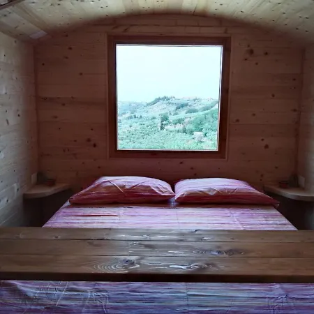 Ferienhaus La Casetta Sotto L'albero La Carovana Gitana *