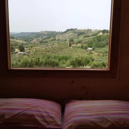 Holiday home La Casetta Sotto L'albero La Carovana Gitana