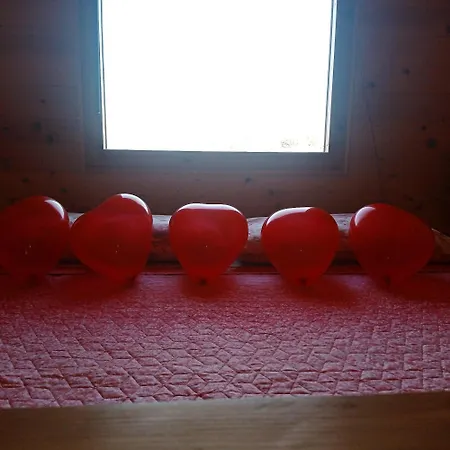 La Casetta Sotto L'albero La Carovana Gitana