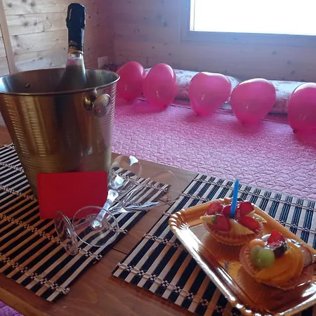 La Casetta Sotto L'albero La Carovana Gitana Ferienhaus Vasto