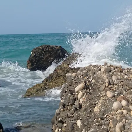 Hébergement de vacances La Casetta Sotto L'albero La Carovana Gitana *