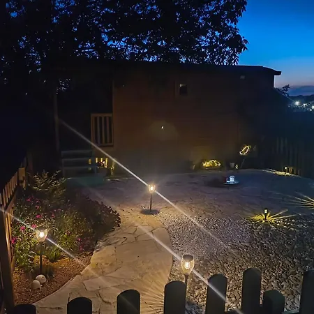 La Casetta Sotto L'albero La Carovana Gitana