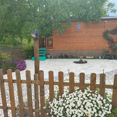 Ferienhaus La Casetta Sotto L'albero La Carovana Gitana